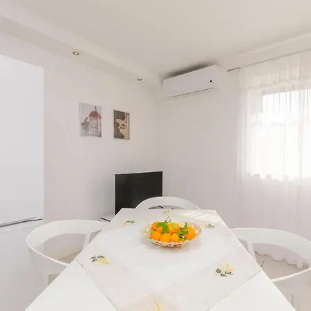 Dura Apartment Trogir